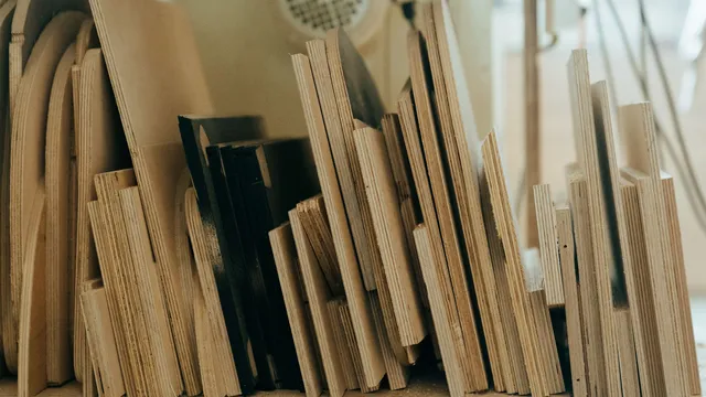 What plywood is and how to choose the right sheet